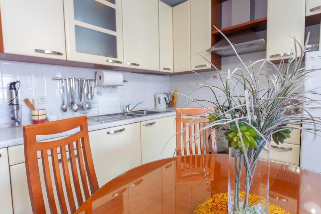 Apartman Vlahovic Makarska Exterior foto